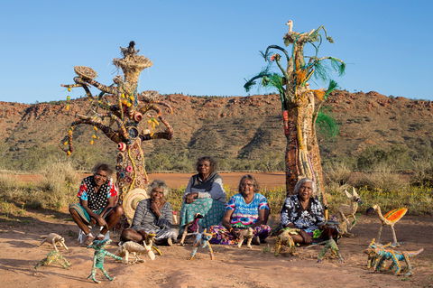 Tjanpi Desert Weavers - Tourism Caloundra 0