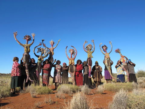 Tjanpi Desert Weavers - Tourism Caloundra 2