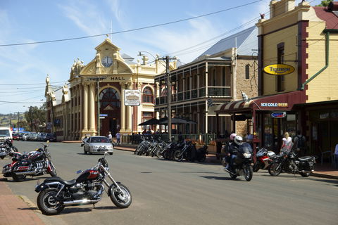 York Town Hall - Tourism Caloundra 0