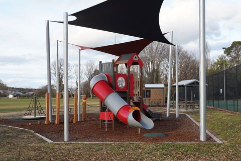 Braidwood Recreation Grounds And Playground - Tourism Caloundra 0