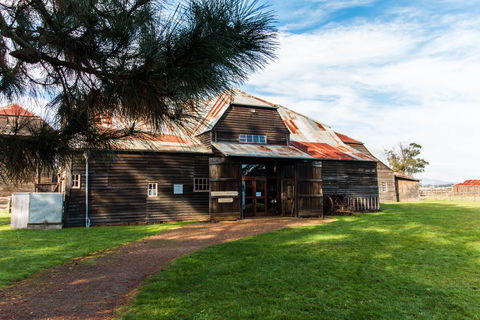 Brickendon Historic Farm And Convict Village - Tourism Caloundra 0