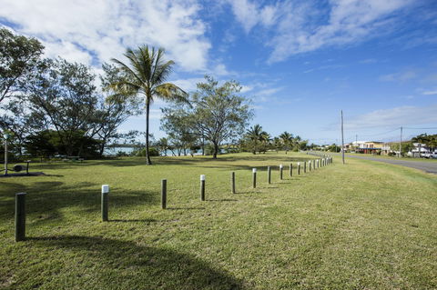 Grasstree Beach - Tourism Caloundra 2