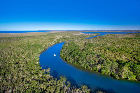 Noosa Everglades - Tourism Caloundra 0