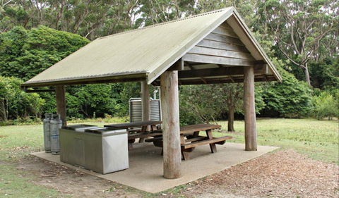 Pebbly Beach Picnic Area - Tourism Caloundra 0