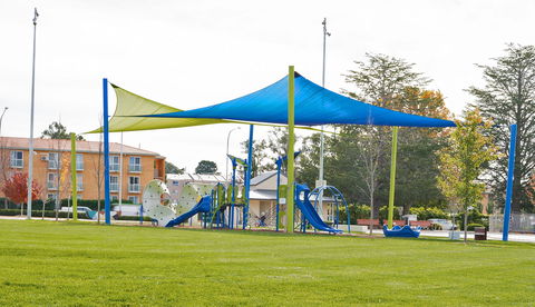 Queen Elizabeth Ll Park Queanbeyan - Tourism Caloundra 1