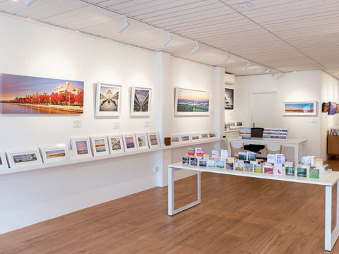 Scott Leggo Gallery - Tourism Caloundra 2