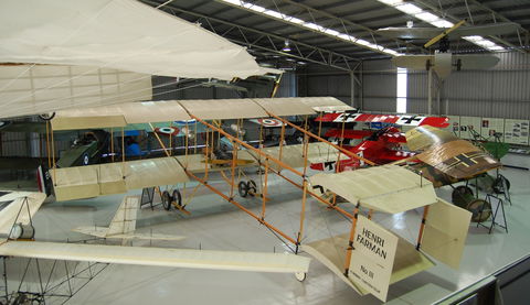The Australian Vintage Aviation Society Museum - Tourism Caloundra 1