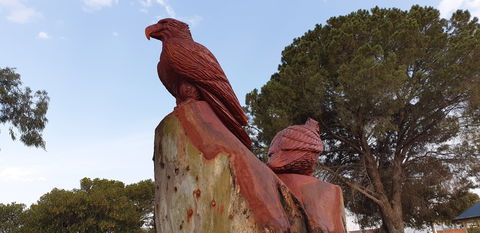 Chainsaw Tree Sculpture - Tourism Caloundra 0