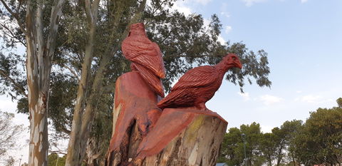 Chainsaw Tree Sculpture - Tourism Caloundra 1
