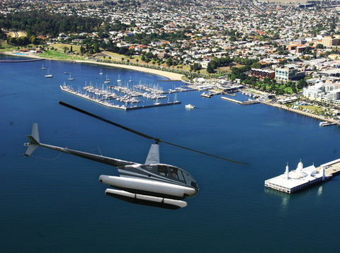 Geelong Helicopters - Tourism Caloundra 0