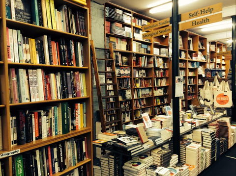 Gleebooks - Tourism Caloundra 0