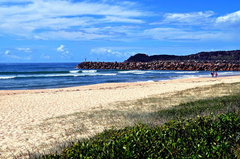 Grants Beach - Tourism Caloundra 0
