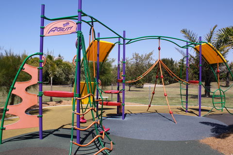 Iluka Park - Tourism Caloundra 0