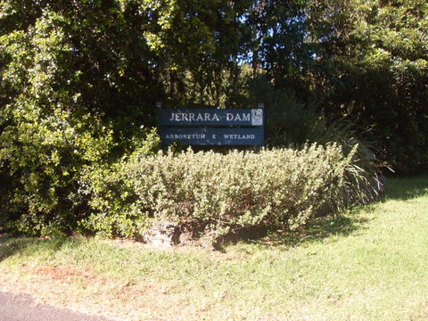 Jerrara Dam - Tourism Caloundra 1