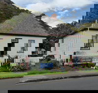 Joe Lyons Cottage - Tourism Caloundra