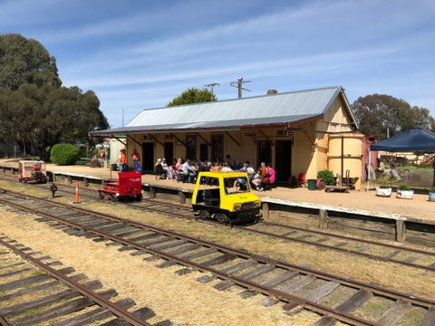 Oberon Tarana Heritage Railway - Tourism Caloundra 0