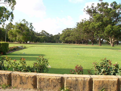 Pinjarra Golf Club - Tourism Caloundra 1