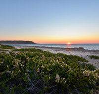 Red Bluff at Quobba Station - Tourism Caloundra