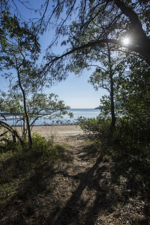 Smalleys Beach - Tourism Caloundra 1