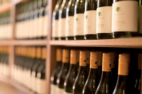 Tom Cullity Drive, Margaret River Gourmet Food And Wine Trail - Tourism Caloundra 0