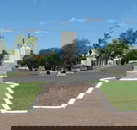 War Memorial and Heroes Avenue Roma - Tourism Caloundra