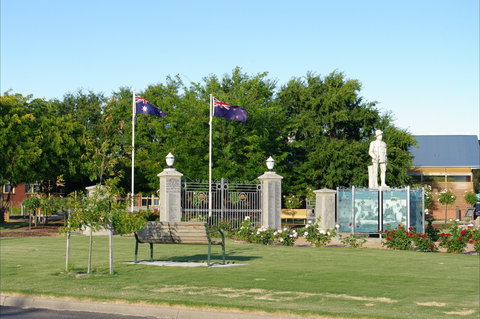WW1 Memorial Park - Tourism Caloundra 1