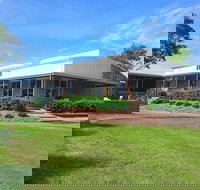 Beresfield Golf Mini Golf and FootGolf Course - Tourism Caloundra