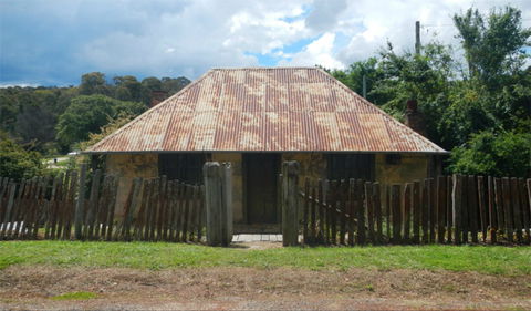 Beyers Cottage - Tourism Caloundra 0