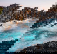 Bombo Headland Kiama - Tourism Caloundra