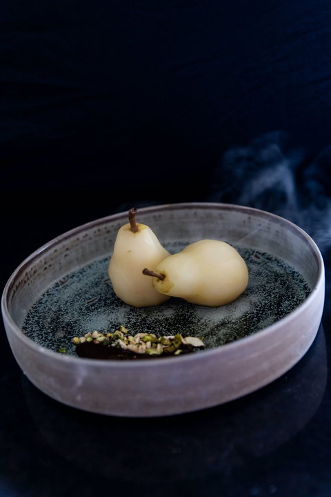 Bronwyn Clarke Ceramics - Tourism Caloundra 0