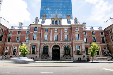 Cathedral Square - Tourism Caloundra 2