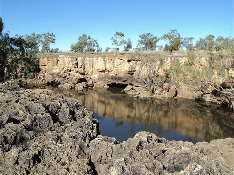 Kooroorinya Falls Nature Reserve - Tourism Caloundra 0