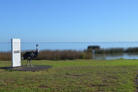 Meningie Walking And Cycling Trails - Tourism Caloundra 2