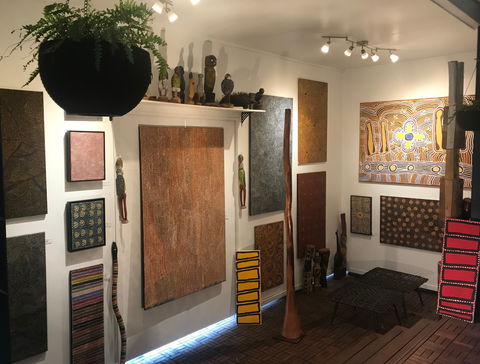 Red Sand Aboriginal Art Gallery - Tourism Caloundra 0