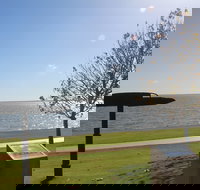 The Donald Campbell Obelisk - Tourism Caloundra