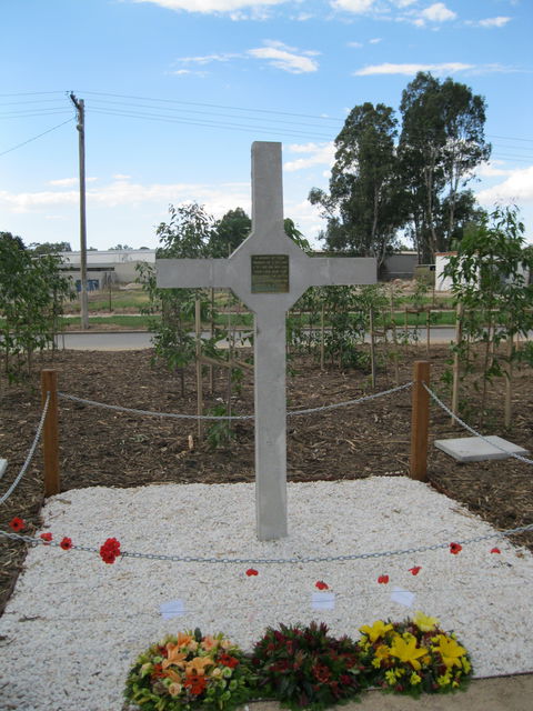 Vietnam Veterans Commemorative Walk - Tourism Caloundra 1