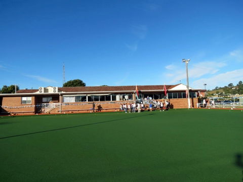 Dungog Memorial Bowling Club - Tourism Caloundra 0