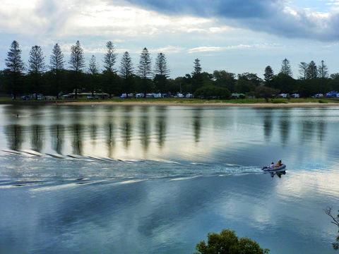 Evans River - Tourism Caloundra 1