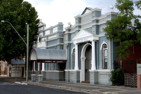 Inverell Art  Gallery - Tourism Caloundra 0