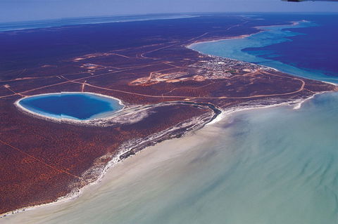 Little Lagoon - Tourism Caloundra 0
