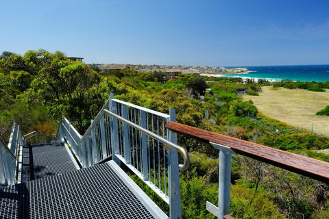 Malabar Headland National Park Western Escarpment Walking Track - Tourism Caloundra 0