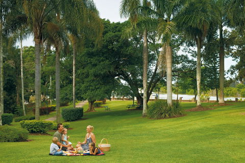 Melsa - Tourism Caloundra 0