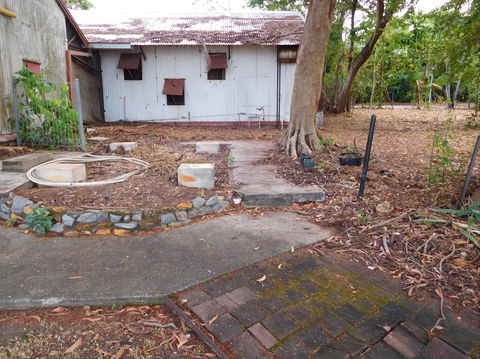Pee Wee Camp, East Point - Tourism Caloundra 0