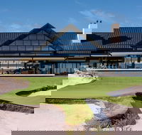 Peninsula Kingswood Country Golf Club - Tourism Caloundra