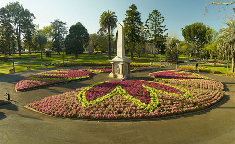 Queens Park, Toowoomba - Tourism Caloundra 0