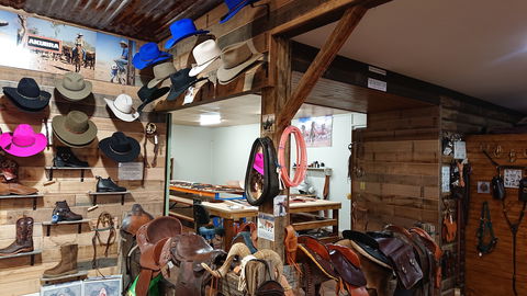 Simon Martin Whips & Leathercraft - Tourism Caloundra 2