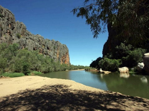Time Walk, Windjana Gorge National Park - Tourism Caloundra 1