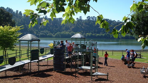 Valley Lake Recreation Area - Tourism Caloundra 0
