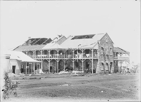 Victoria Hotel (the Vic), Darwin - Tourism Caloundra 1