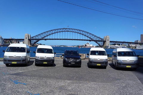 Airport Charter - Tourism Caloundra 0